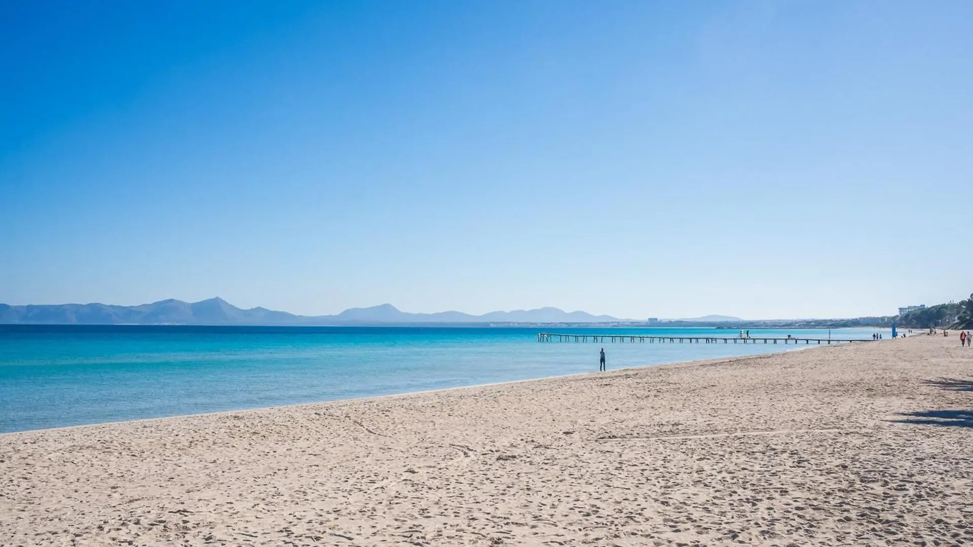 Beach Holiday Home With Private Pool Alcudia  0*, Alcudia (Mallorca)